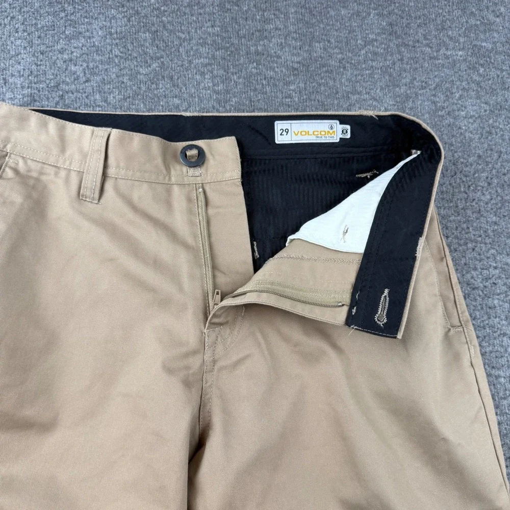 Volcom Chino Shorts Men's 29 Khaki Tan Frickin Modern Fit Repreve A0911600